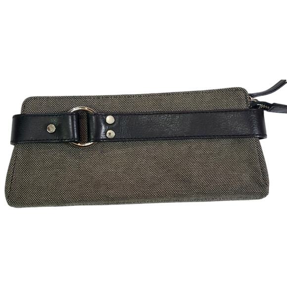 Banana Republic | Black and Tan Clutch w/ Leather Accents - Picture 1 of 6